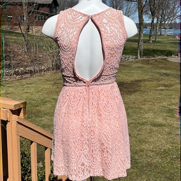 Trixxi romantic lace skater dress 3 - Picture 4 of 9